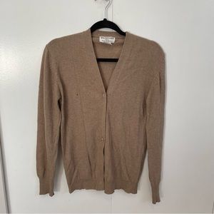 • CLOSET CLEAROUT • Vintage cashmere cardigan